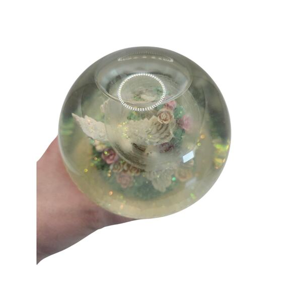 Love Birds Glitter Water Globe Musical Windup Works Resin Base Hand Painted - Picture 3 of 9